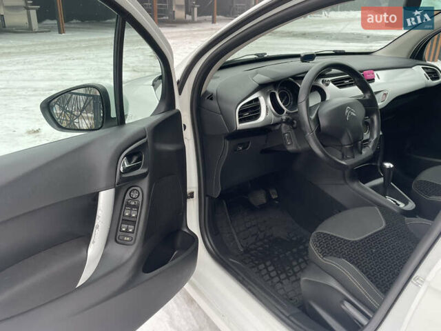 Білий Сітроен С3, об'ємом двигуна 1.6 л та пробігом 165 тис. км за 5500 $, фото 15 на Automoto.ua