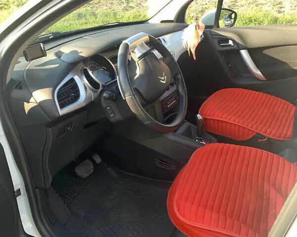 Білий Сітроен С3, об'ємом двигуна 1.4 л та пробігом 112 тис. км за 6500 $, фото 5 на Automoto.ua