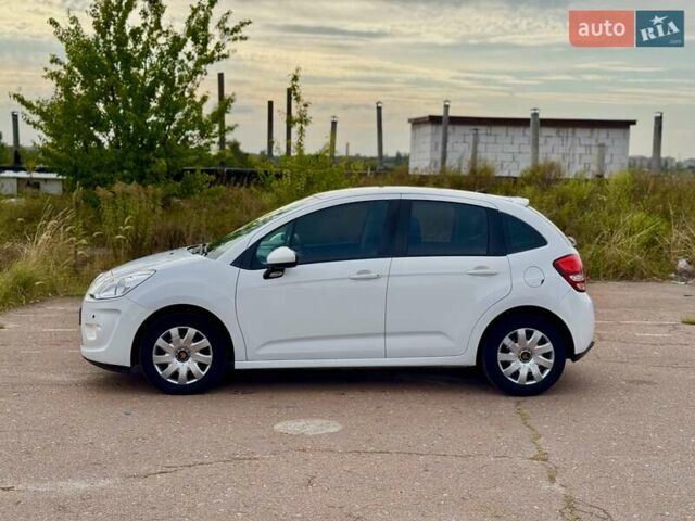 Белый Ситроен С3, объемом двигателя 1.4 л и пробегом 116 тыс. км за 6200 $, фото 1 на Automoto.ua