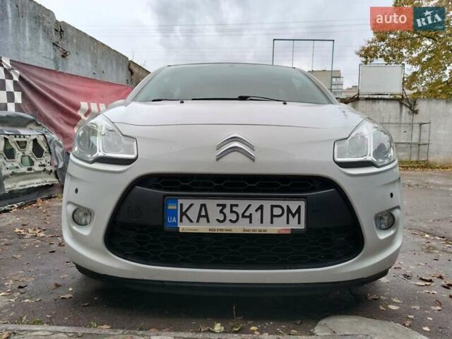 Ситроен С3 2011 в Чернигове на Automoto.ua Белый Ситроен С3, объемом двигателя 1.4 л и пробегом 117 тыс. км за 5999 $, фото 32 на Automoto.ua