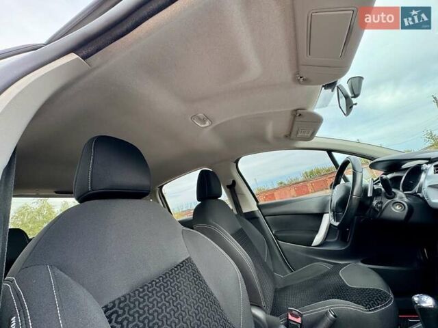 Белый Ситроен С3, объемом двигателя 1.4 л и пробегом 116 тыс. км за 6200 $, фото 16 на Automoto.ua
