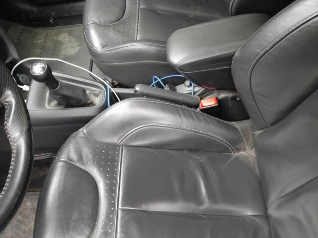 Білий Сітроен С3, об'ємом двигуна 1.4 л та пробігом 232 тис. км за 6000 $, фото 7 на Automoto.ua