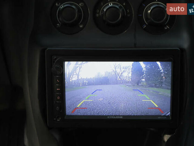 Белый Ситроен С3, объемом двигателя 1.6 л и пробегом 221 тыс. км за 5600 $, фото 26 на Automoto.ua