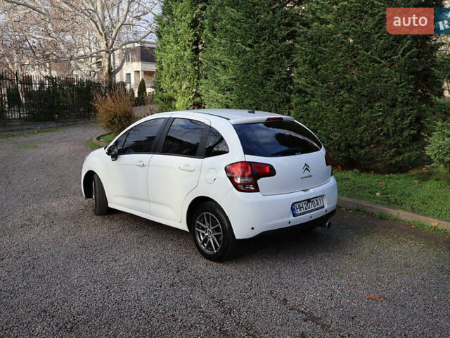 Белый Ситроен С3, объемом двигателя 1.6 л и пробегом 221 тыс. км за 5600 $, фото 8 на Automoto.ua