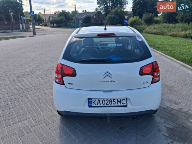 Білий Сітроен С3, об'ємом двигуна 1.4 л та пробігом 220 тис. км за 5600 $, фото 4 на Automoto.ua