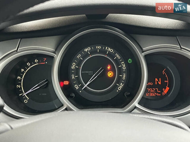 Белый Ситроен С3, объемом двигателя 1.4 л и пробегом 128 тыс. км за 5900 $, фото 11 на Automoto.ua