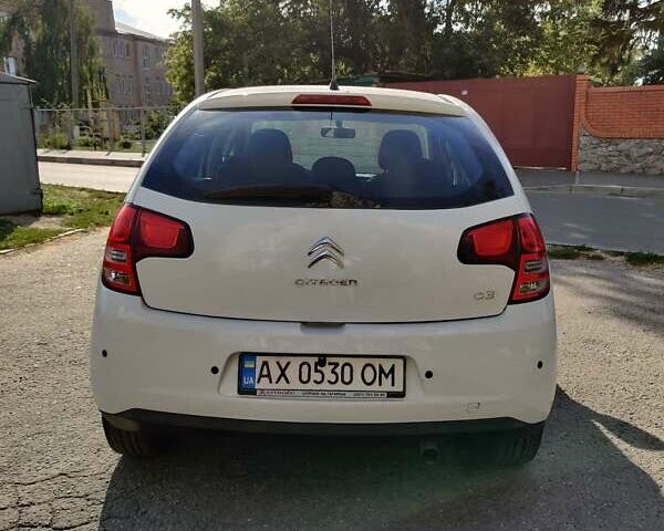 Белый Ситроен С3, объемом двигателя 1.4 л и пробегом 249 тыс. км за 6300 $, фото 6 на Automoto.ua