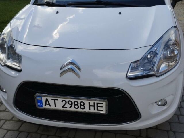 Белый Ситроен С3, объемом двигателя 1.6 л и пробегом 280 тыс. км за 7000 $, фото 1 на Automoto.ua
