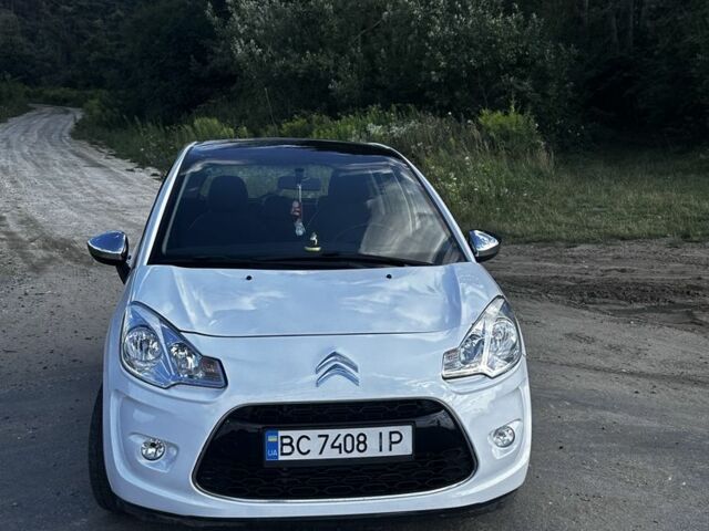 Білий Сітроен С3, об'ємом двигуна 1.4 л та пробігом 273 тис. км за 6500 $, фото 1 на Automoto.ua