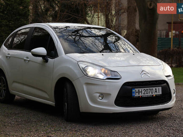 Белый Ситроен С3, объемом двигателя 1.6 л и пробегом 221 тыс. км за 5600 $, фото 11 на Automoto.ua