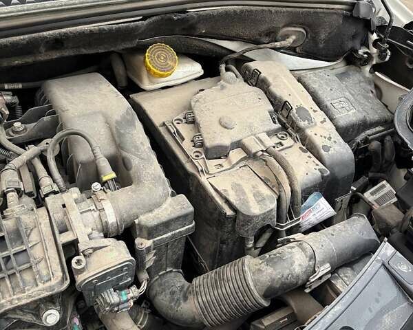 Білий Сітроен С3, об'ємом двигуна 1.2 л та пробігом 79 тис. км за 5500 $, фото 28 на Automoto.ua