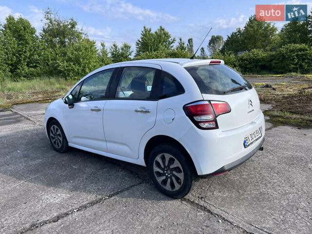 Білий Сітроен С3, об'ємом двигуна 1.4 л та пробігом 257 тис. км за 5900 $, фото 3 на Automoto.ua
