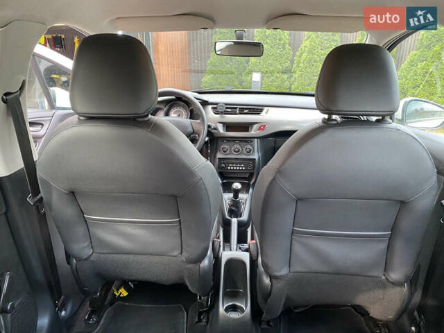 Белый Ситроен С3, объемом двигателя 1 л и пробегом 122 тыс. км за 5000 $, фото 27 на Automoto.ua