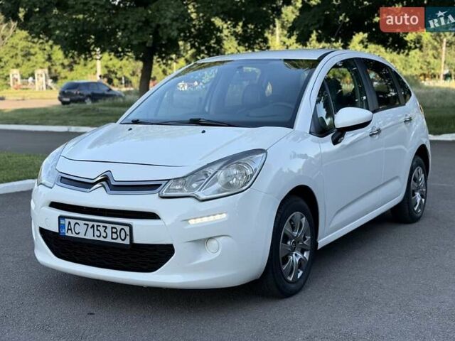 Белый Ситроен С3, объемом двигателя 1.4 л и пробегом 297 тыс. км за 6399 $, фото 1 на Automoto.ua