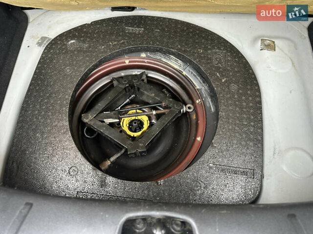 Белый Ситроен С3, объемом двигателя 1 л и пробегом 110 тыс. км за 6350 $, фото 28 на Automoto.ua