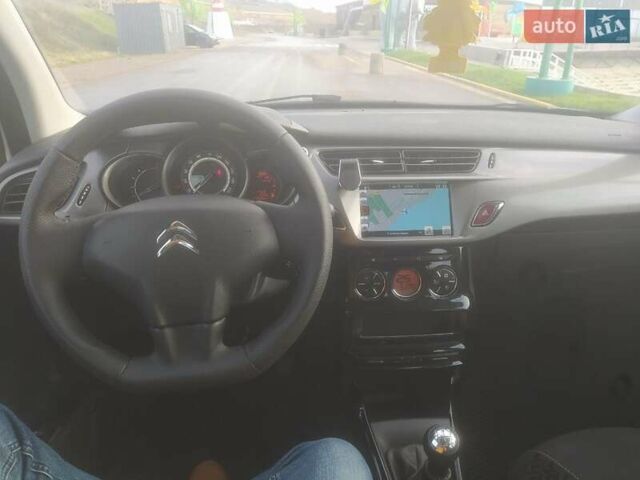 Белый Ситроен С3, объемом двигателя 1.56 л и пробегом 170 тыс. км за 6999 $, фото 2 на Automoto.ua