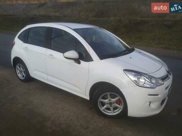 Белый Ситроен С3, объемом двигателя 1.56 л и пробегом 170 тыс. км за 6999 $, фото 13 на Automoto.ua