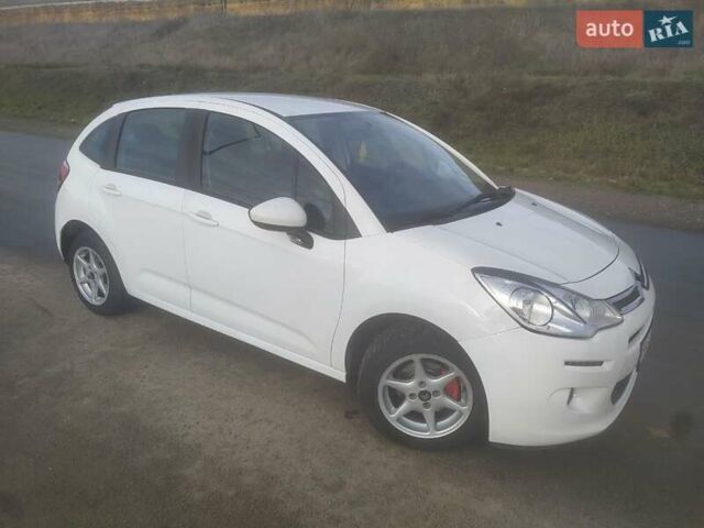 Белый Ситроен С3, объемом двигателя 1.56 л и пробегом 170 тыс. км за 6999 $, фото 10 на Automoto.ua