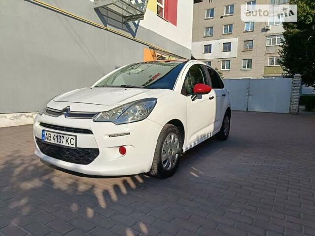 Белый Ситроен С3, объемом двигателя 1.6 л и пробегом 152 тыс. км за 7650 $, фото 6 на Automoto.ua