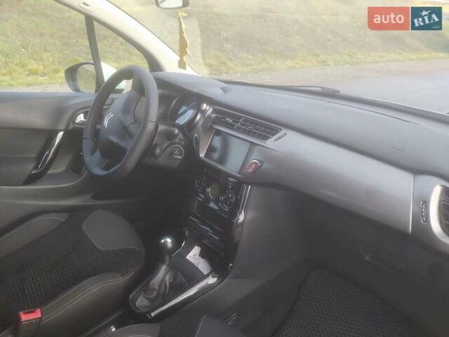 Белый Ситроен С3, объемом двигателя 1.56 л и пробегом 170 тыс. км за 6999 $, фото 1 на Automoto.ua