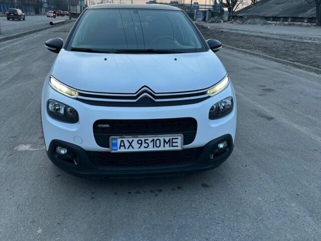 Белый Ситроен С3, объемом двигателя 1.2 л и пробегом 135 тыс. км за 7400 $, фото 5 на Automoto.ua