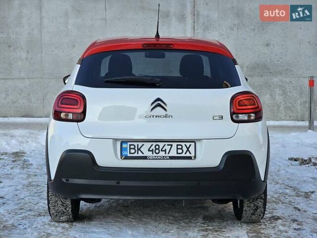 Белый Ситроен С3, объемом двигателя 1.2 л и пробегом 90 тыс. км за 9999 $, фото 3 на Automoto.ua