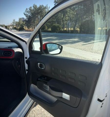 Білий Сітроен С3, об'ємом двигуна 1.2 л та пробігом 112 тис. км за 10000 $, фото 8 на Automoto.ua