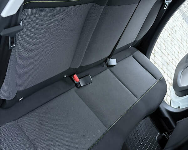 Белый Ситроен С3, объемом двигателя 1.2 л и пробегом 67 тыс. км за 9150 $, фото 30 на Automoto.ua