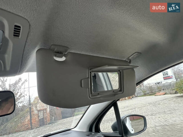 Белый Ситроен С3, объемом двигателя 1.2 л и пробегом 68 тыс. км за 9000 $, фото 42 на Automoto.ua