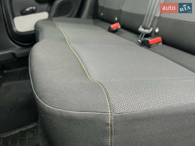 Белый Ситроен С3, объемом двигателя 1.2 л и пробегом 68 тыс. км за 9000 $, фото 49 на Automoto.ua