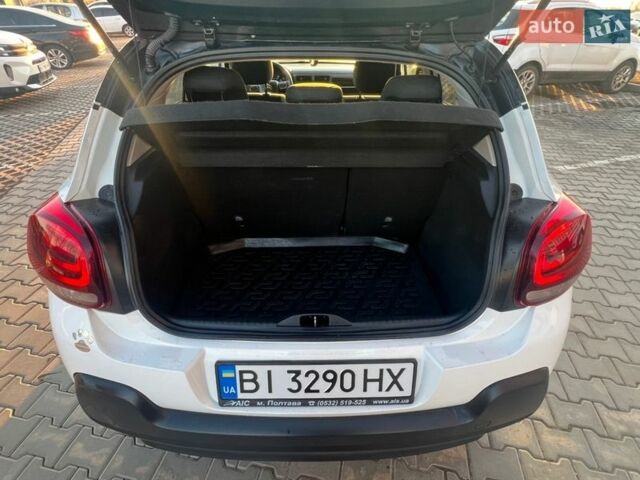 Белый Ситроен С3, объемом двигателя 1.2 л и пробегом 68 тыс. км за 9000 $, фото 14 на Automoto.ua