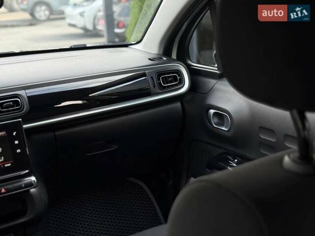 Білий Сітроен С3, об'ємом двигуна 1.2 л та пробігом 110 тис. км за 12200 $, фото 47 на Automoto.ua
