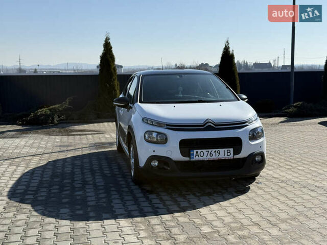 Белый Ситроен С3, объемом двигателя 1.2 л и пробегом 118 тыс. км за 9500 $, фото 1 на Automoto.ua