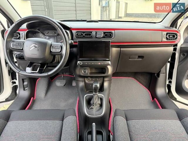 Белый Ситроен С3, объемом двигателя 1.2 л и пробегом 33 тыс. км за 13500 $, фото 8 на Automoto.ua