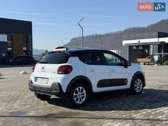 Белый Ситроен С3, объемом двигателя 1.2 л и пробегом 118 тыс. км за 9500 $, фото 3 на Automoto.ua