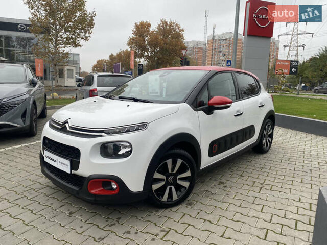 Белый Ситроен С3, объемом двигателя 1.2 л и пробегом 53 тыс. км за 12000 $, фото 1 на Automoto.ua