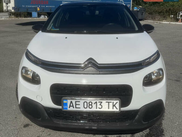 Белый Ситроен С3, объемом двигателя 1.6 л и пробегом 242 тыс. км за 7200 $, фото 17 на Automoto.ua