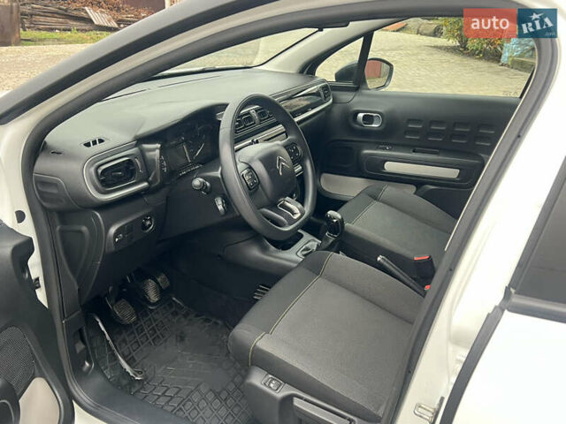 Белый Ситроен С3, объемом двигателя 1.2 л и пробегом 68 тыс. км за 8950 $, фото 25 на Automoto.ua