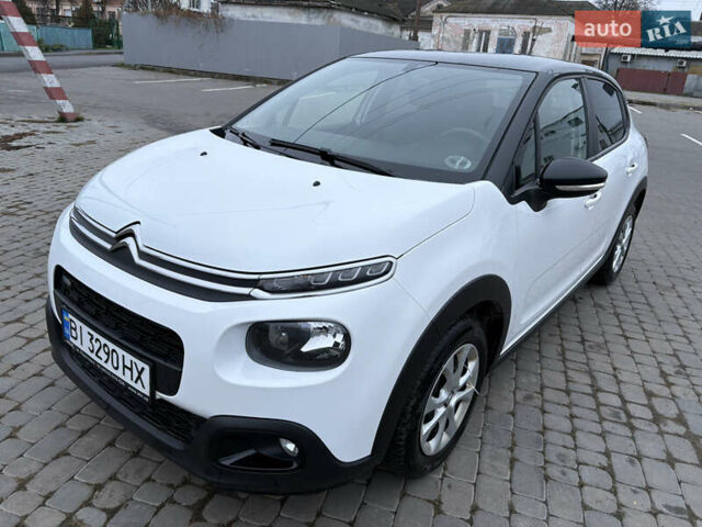 Белый Ситроен С3, объемом двигателя 1.2 л и пробегом 67 тыс. км за 9150 $, фото 5 на Automoto.ua