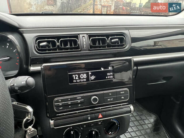 Белый Ситроен С3, объемом двигателя 1.2 л и пробегом 68 тыс. км за 9000 $, фото 37 на Automoto.ua