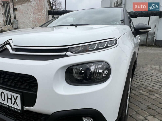 Белый Ситроен С3, объемом двигателя 1.2 л и пробегом 68 тыс. км за 9000 $, фото 11 на Automoto.ua
