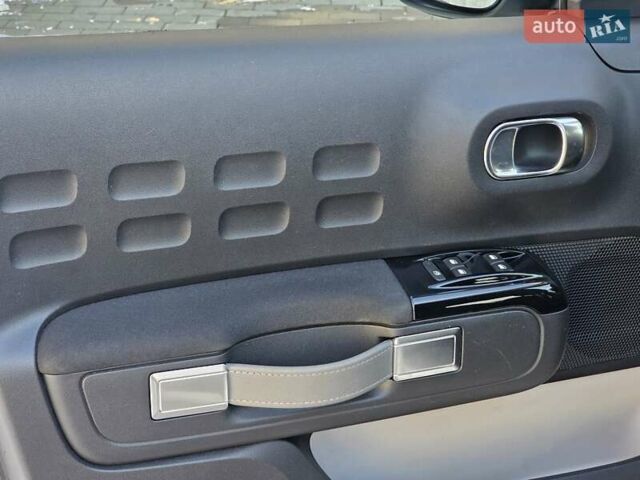 Белый Ситроен С3, объемом двигателя 1.2 л и пробегом 90 тыс. км за 9999 $, фото 13 на Automoto.ua