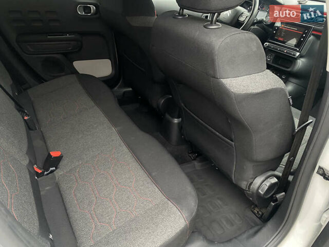 Белый Ситроен С3, объемом двигателя 1.2 л и пробегом 53 тыс. км за 12000 $, фото 15 на Automoto.ua