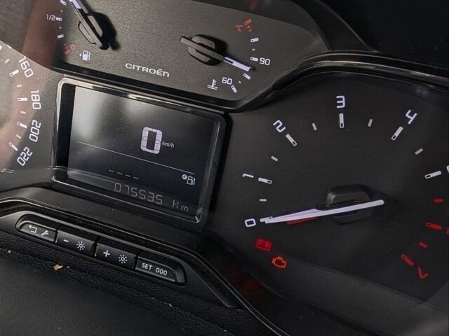 Белый Ситроен С3, объемом двигателя 1.2 л и пробегом 75 тыс. км за 8600 $, фото 14 на Automoto.ua