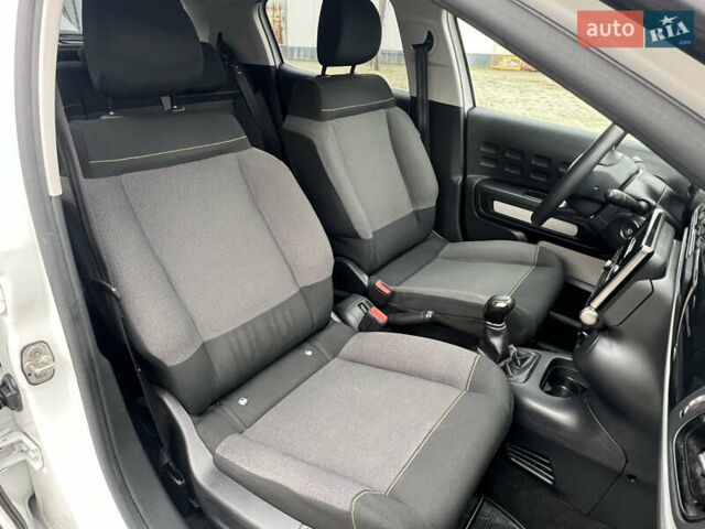 Білий Сітроен С3, об'ємом двигуна 1.2 л та пробігом 68 тис. км за 9000 $, фото 58 на Automoto.ua