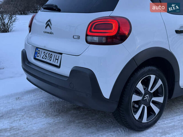Белый Ситроен С3, объемом двигателя 1.2 л и пробегом 97 тыс. км за 12500 $, фото 3 на Automoto.ua