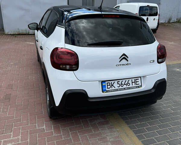 Белый Ситроен С3, объемом двигателя 1.2 л и пробегом 82 тыс. км за 12300 $, фото 6 на Automoto.ua