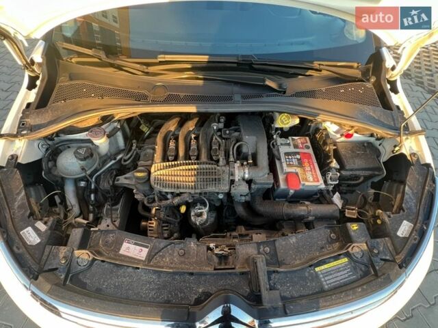 Білий Сітроен С3, об'ємом двигуна 1.2 л та пробігом 68 тис. км за 9000 $, фото 15 на Automoto.ua