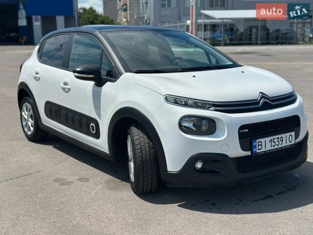 Белый Ситроен С3, объемом двигателя 1.2 л и пробегом 145 тыс. км за 8500 $, фото 2 на Automoto.ua