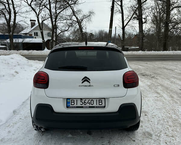 Белый Ситроен С3, объемом двигателя 1.2 л и пробегом 140 тыс. км за 7300 $, фото 5 на Automoto.ua